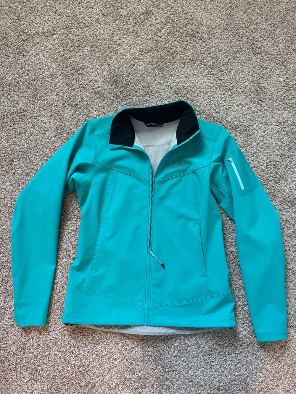 Arc'teryx Women's Zip-Front Softshell Jacket size M